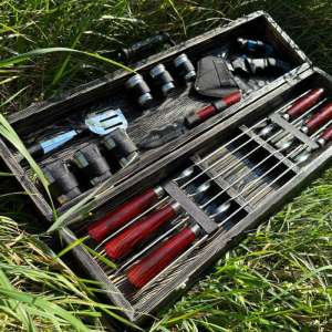 Набір шампурів у дерев'яному кейсі з 22 предметів