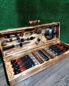 Набір шампурів в дерев'яному кейсі з 28 предметів