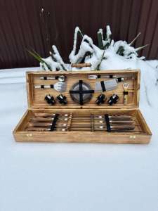 Набір шампурів у дерев'яному кейсі з 20 предметів