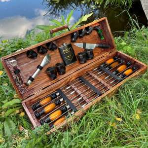 Набір шампурів у дерев'яному кейсі з 28 предметів