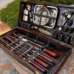 Набір шампурів у дерев'яному кейсі з 44 предметів