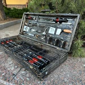 Набір шампурів в дерев'яному кейсі з 20 предметів