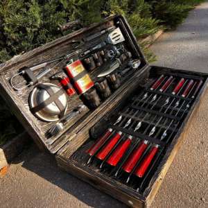 Набір шампурів у дерев'яному кейсі з 66 предметів