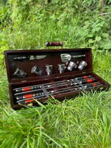 Набір шампурів у дерев'яному кейсі з 14 предметів