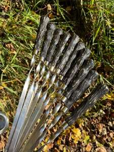 Шампур з дерев'яною ручкою