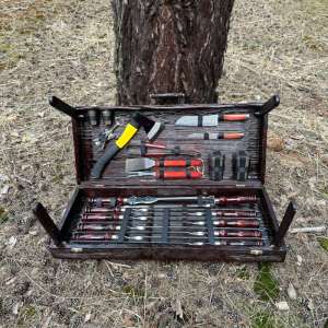 Набір шампурів у дерев'яному кейсі з 33 предметів