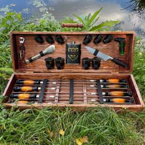Набір шампурів у дерев'яному кейсі з 28 предметів