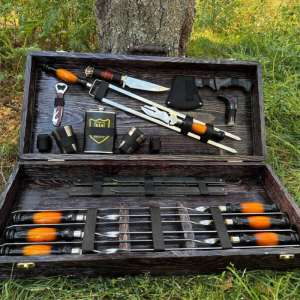 Набір шампурів у дерев'яному кейсі з 26 предметів