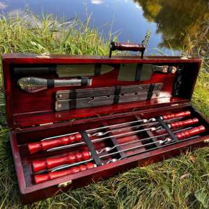 Набір шампурів у дерев'яному кейсі з 11 предметів