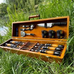 Набір шампурів у дерев'яному кейсі з 27 предметів