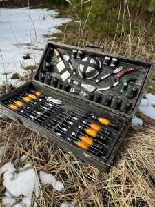 Набір шампурів у дерев'яному кейсі з 55 предметів