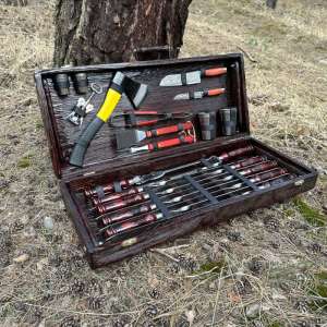 Набір шампурів у дерев'яному кейсі з 33 предметів